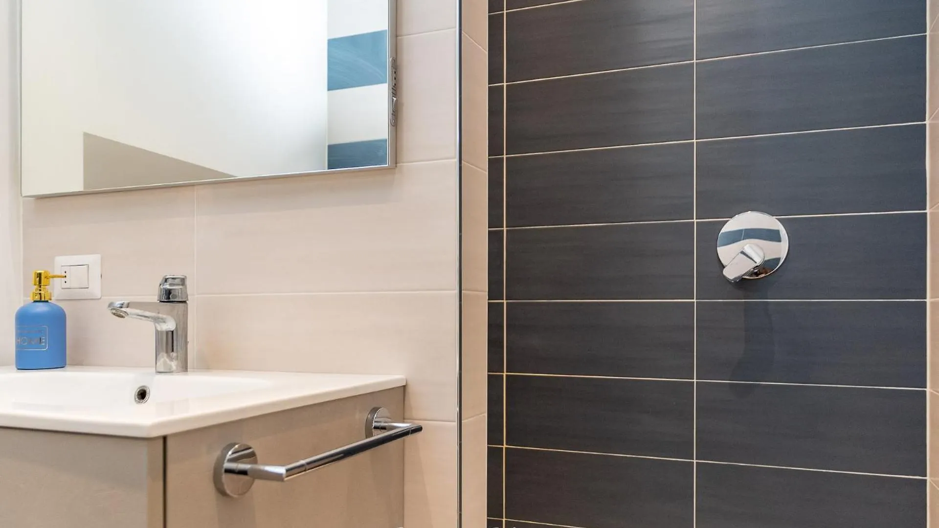 Dimora Del Borgo Apartment Lovere